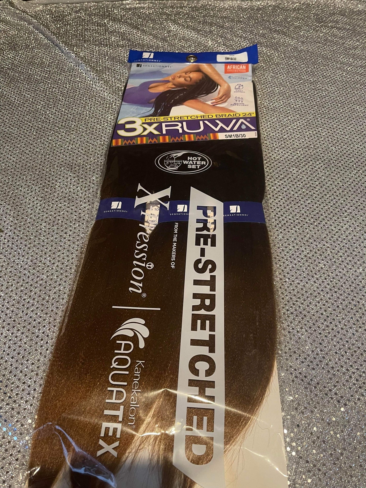 RuWa by XPRESSION Pre-Stretched Braiding Hair